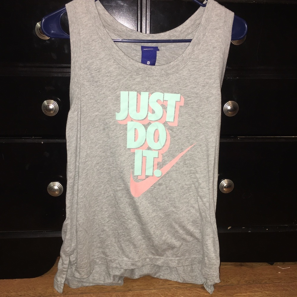 Nike workout shirt